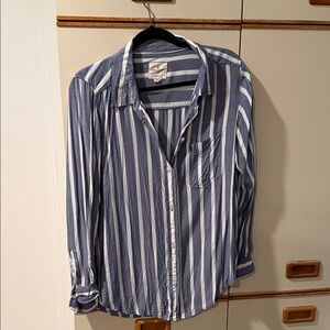 American Eagle Outfitters Navy and White Striped Shirt